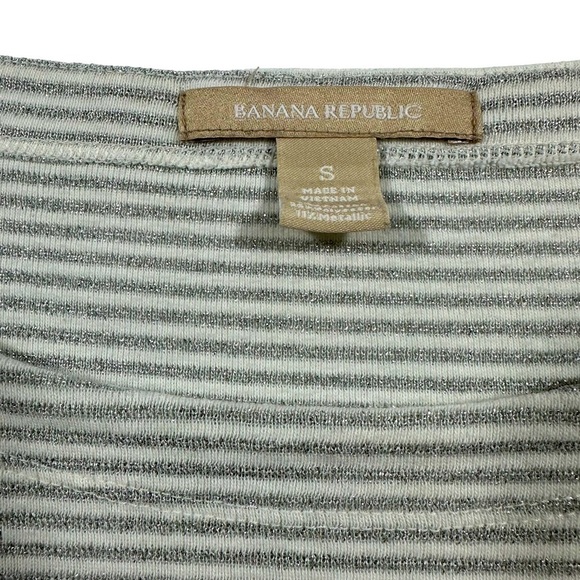 Banana Republic Silver Metallic Stripe Long Sleeve Scoop Neck Jersey, Small - Picture 6 of 12